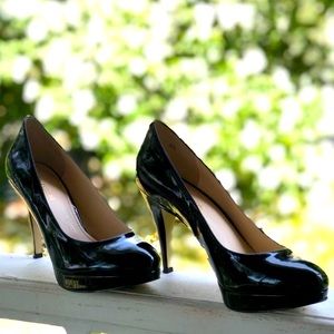 Black Enzo Angiolini heels. 8.5 worn twice. 
PERFECT condition / scuff on sole